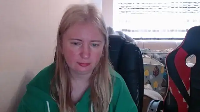 PeterAndJen online show from April 2026 05:25:02 AM