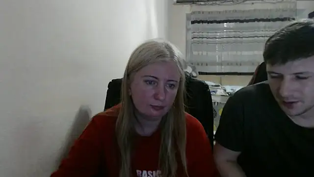 PeterAndJen online show from May 2026 07:33:01 PM