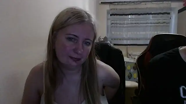 PeterAndJen online show from May 2026 06:13:02 PM