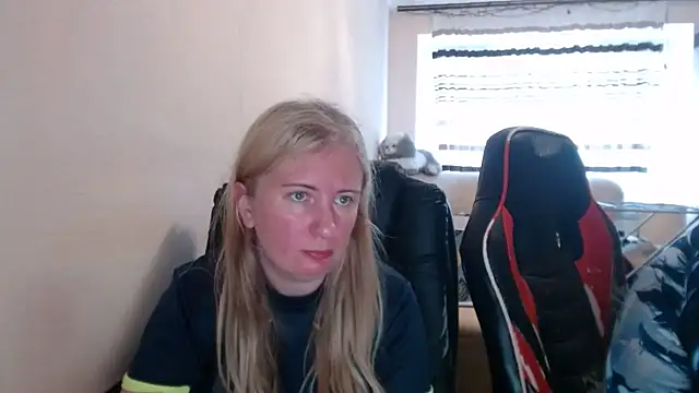 PeterAndJen online show from June 2026 05:19:01 PM