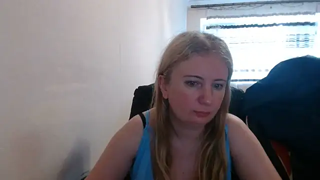 PeterAndJen online show from June 2026 05:56:01 AM