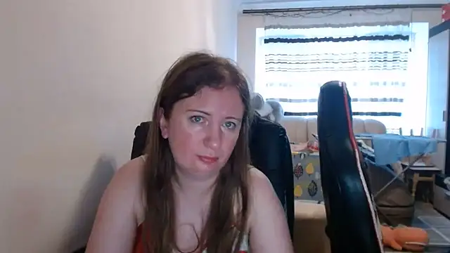 PeterAndJen online show from July 2026 05:14:01 AM