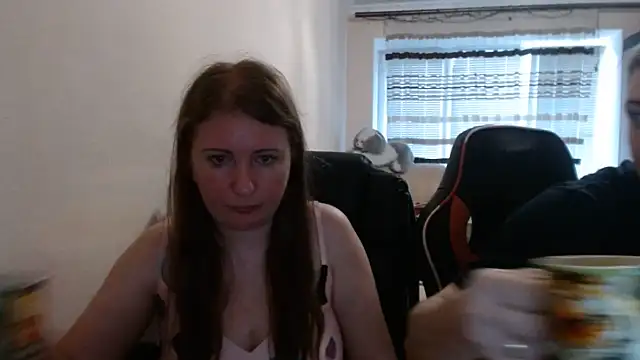 PeterAndJen online show from July 2026 07:40:02 PM