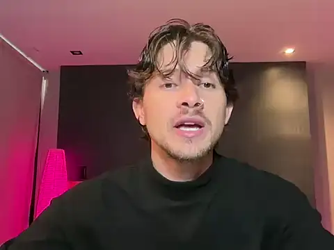 Snapshot of mcklister_kinky_feets chatting on February 2026 06:56:01 PM mcklister kinky feets online show from February 2026 06:56:01 PM