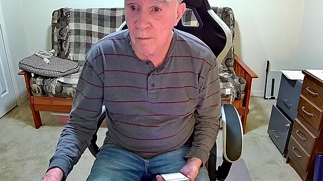 Snapshot of jimmy_d47 chatting on April 2026 07:00:02 PM jimmy d47 online show from April 2026 07:00:02 PM