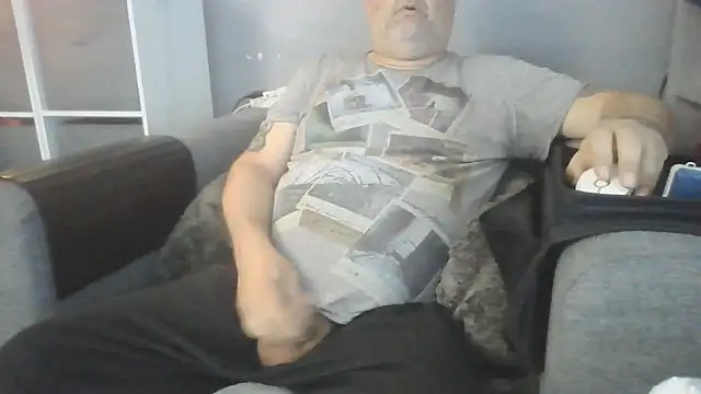 Naturistmale45 online show from June 2026 07:30:01 AM