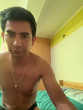 alejandro 696969 online show from April 2026 07:01:02 PM