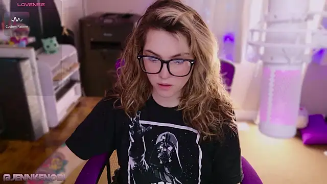 Snapshot of JennKenobi chatting on February 2025 03:53:01 PM JennKenobi online show from February 2025 03:53:01 PM