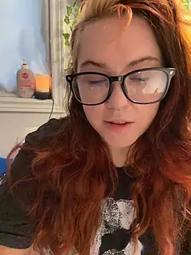 JennKenobi online show from July 2026 12:34:01 PM