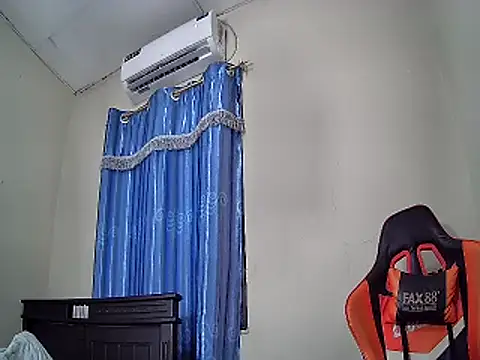 EvaTiffany online show from January 2025 04:51:02 AM