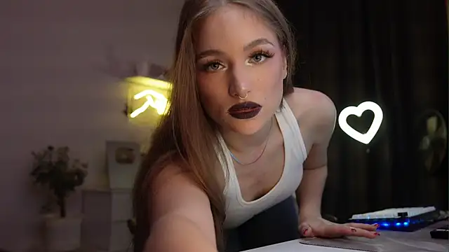 MrsTenderBeast online show from September 2025 03:11:02 PM