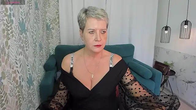 Snapshot of KathySunn chatting on December 2024 04:38:01 PM KathySunn online show from December 2024 04:38:01 PM