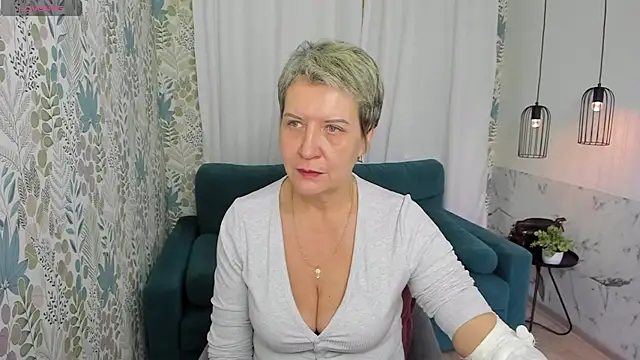 Snapshot of KathySunn chatting on January 2025 09:46:01 AM KathySunn online show from January 2025 09:46:01 AM