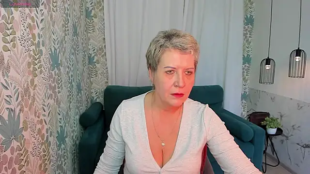 Snapshot of KathySunn chatting on January 2025 01:31:02 PM KathySunn online show from January 2025 01:31:02 PM