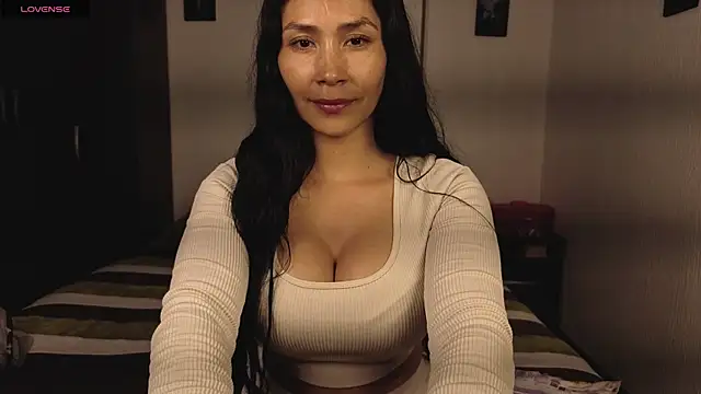Snapshot of Angela_isabella chatting on July 2026 10:48:01 PM Angela isabella online show from July 2026 10:48:01 PM