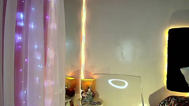 Snapshot of lorrayne_ chatting on March 2026 12:16:01 PM lorrayne online show from March 2026 12:16:01 PM