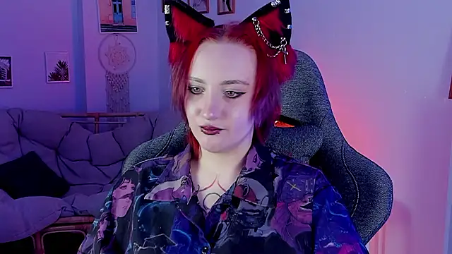 Snapshot of AsheLucker chatting on December 2024 08:27:01 PM AsheLucker online show from December 2024 08:27:01 PM