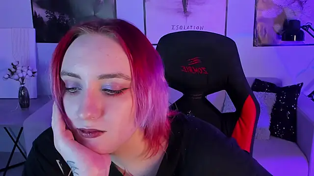 Snapshot of AsheLucker chatting on January 2025 02:50:02 AM AsheLucker online show from January 2025 02:50:02 AM