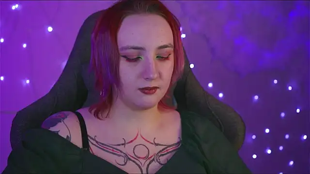 Snapshot of AsheLucker chatting on January 2025 11:40:01 PM AsheLucker online show from January 2025 11:40:01 PM