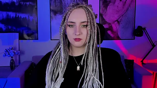 Snapshot of AsheLucker chatting on March 2025 02:19:01 AM AsheLucker online show from March 2025 02:19:01 AM