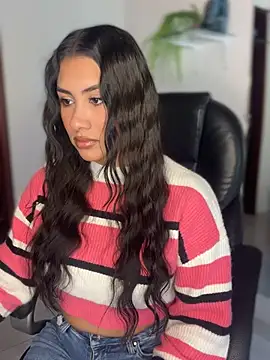 Ambar pe  online show from January 2025 07:43:01 PM