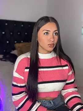 Ambar pe  online show from January 2025 08:17:01 PM