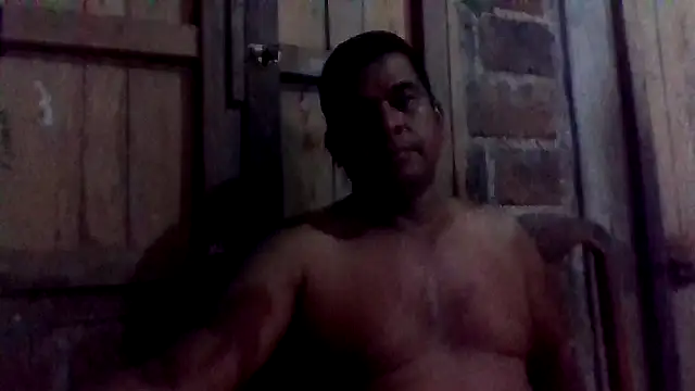 Snapshot of axomen chatting on February 2026 02:37:02 AM axomen online show from February 2026 02:37:02 AM