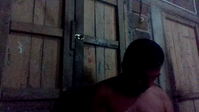 Snapshot of axomen chatting on April 2026 04:24:02 AM axomen online show from April 2026 04:24:02 AM