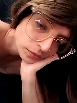 LouGabriel online show from December 2024 08:08:02 AM