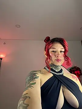 Snapshot of meedussa_20_ chatting on February 2026 03:18:01 AM meedussa 20 online show from February 2026 03:18:01 AM