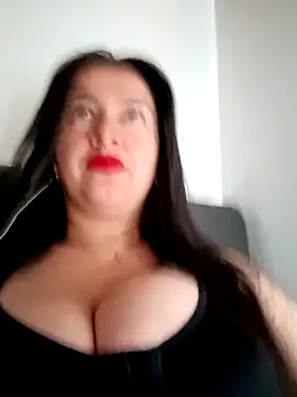 Cherry 1992 online show from May 2026 11:37:01 AM
