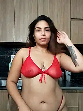 Snapshot of Ivanna2 chatting on December 2024 03:15:01 AM Ivanna2 online show from December 2024 03:15:01 AM