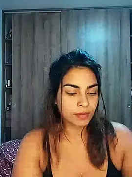 Snapshot of Ivanna2 chatting on December 2024 03:59:02 AM Ivanna2 online show from December 2024 03:59:02 AM