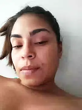 Snapshot of Ivanna2 chatting on December 2024 08:45:01 PM Ivanna2 online show from December 2024 08:45:01 PM