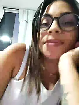 Snapshot of Ivanna2 chatting on January 2025 11:32:01 PM Ivanna2 online show from January 2025 11:32:01 PM