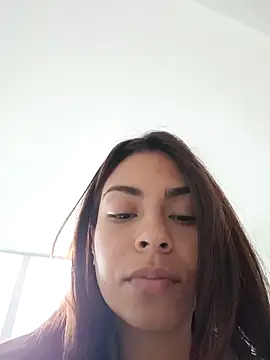 Snapshot of Ivanna2 chatting on October 2025 03:00:01 PM Ivanna2 online show from October 2025 03:00:01 PM