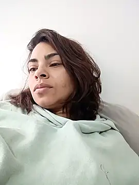 Snapshot of Ivanna2 chatting on January 2026 12:21:02 PM Ivanna2 online show from January 2026 12:21:02 PM