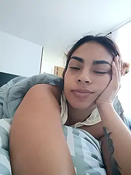 Snapshot of Ivanna2 chatting on January 2026 12:53:01 PM Ivanna2 online show from January 2026 12:53:01 PM