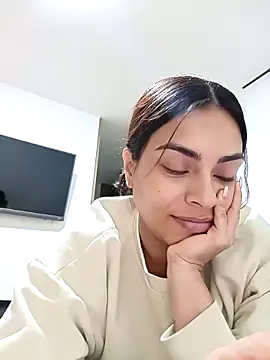 Snapshot of Ivanna2 chatting on February 2026 01:09:02 AM Ivanna2 online show from February 2026 01:09:02 AM