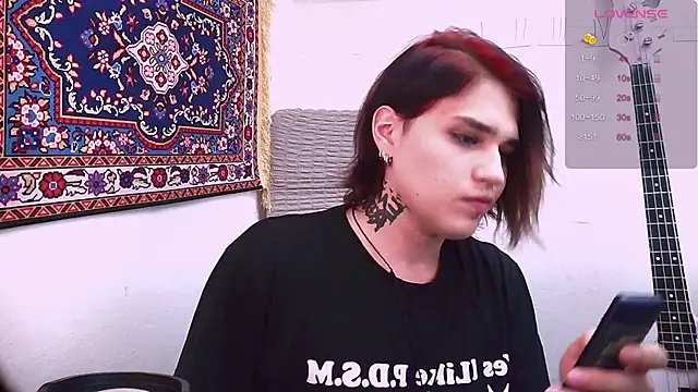 Snapshot of sademobeer chatting on March 2025 11:43:01 PM sademobeer online show from March 2025 11:43:01 PM