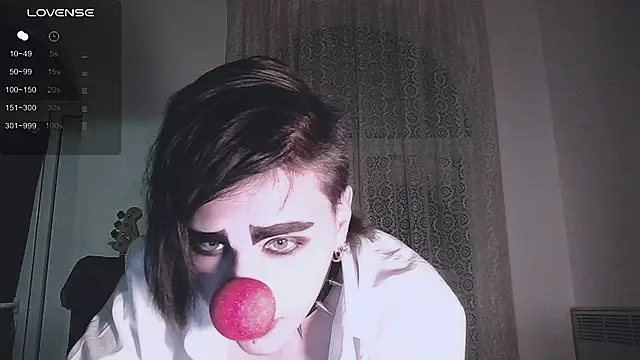 Snapshot of sademobeer chatting on October 2025 12:41:02 AM sademobeer online show from October 2025 12:41:02 AM