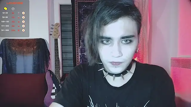 Snapshot of sademobeer chatting on October 2025 08:28:02 PM sademobeer online show from October 2025 08:28:02 PM