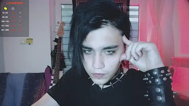 Snapshot of sademobeer chatting on October 2025 01:45:02 PM sademobeer online show from October 2025 01:45:02 PM