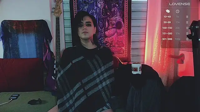 Snapshot of sademobeer chatting on November 2025 08:19:01 AM sademobeer online show from November 2025 08:19:01 AM