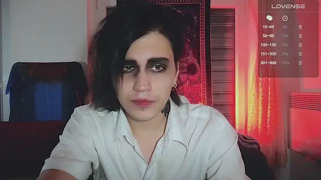 Snapshot of sademobeer chatting on November 2025 01:04:02 AM sademobeer online show from November 2025 01:04:02 AM