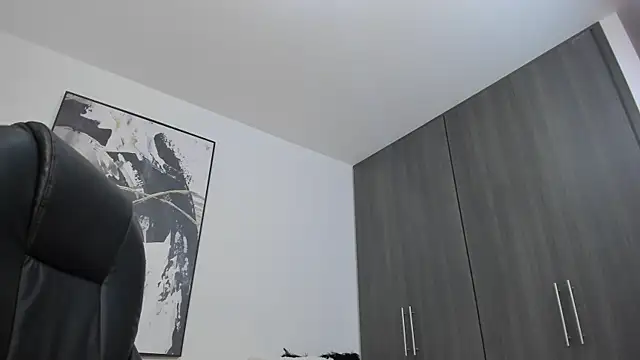 Snapshot of StacyConner chatting on January 2025 01:18:02 AM StacyConner online show from January 2025 01:18:02 AM