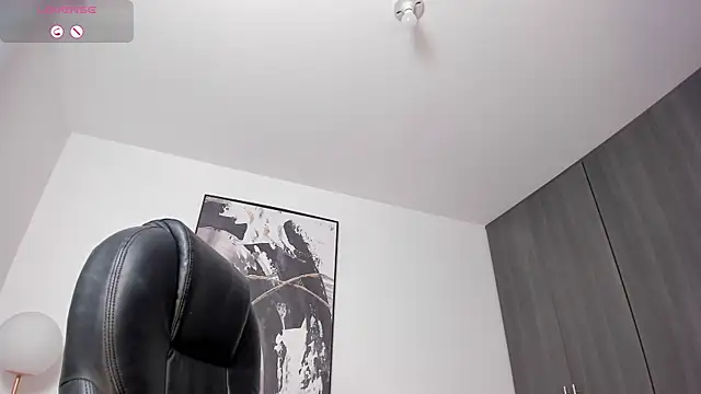 Snapshot of StacyConner chatting on February 2025 09:13:02 PM StacyConner online show from February 2025 09:13:02 PM