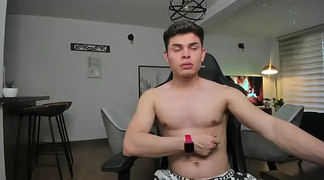 Snapshot of alejooo_twink chatting on February 2025 11:41:02 PM alejooo twink online show from February 2025 11:41:02 PM