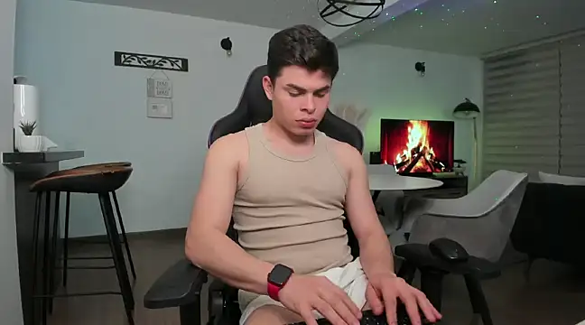 Snapshot of alejooo_twink chatting on February 2025 11:56:02 PM alejooo twink online show from February 2025 11:56:02 PM