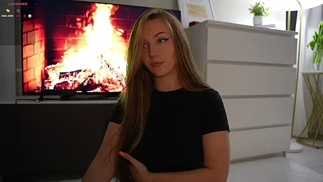 CatchMe1 online show from March 2025 03:07:01 PM